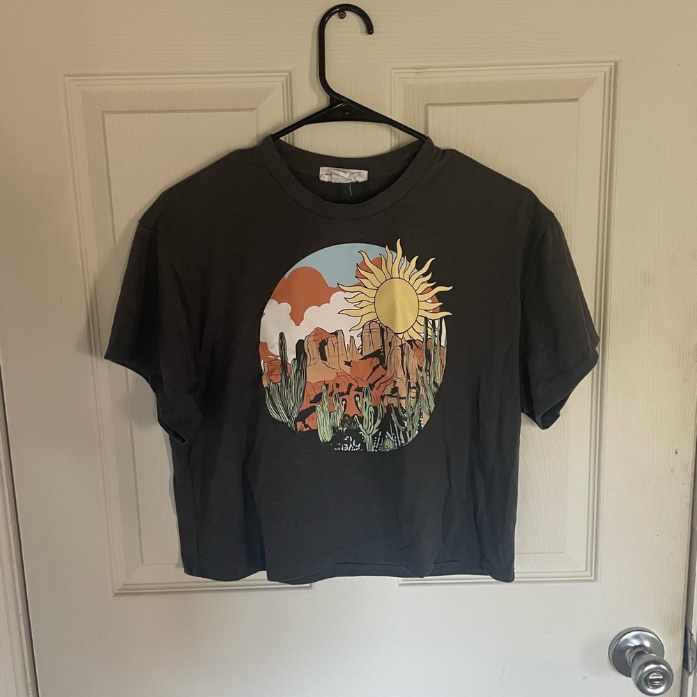 Crop Tee Women’s Small